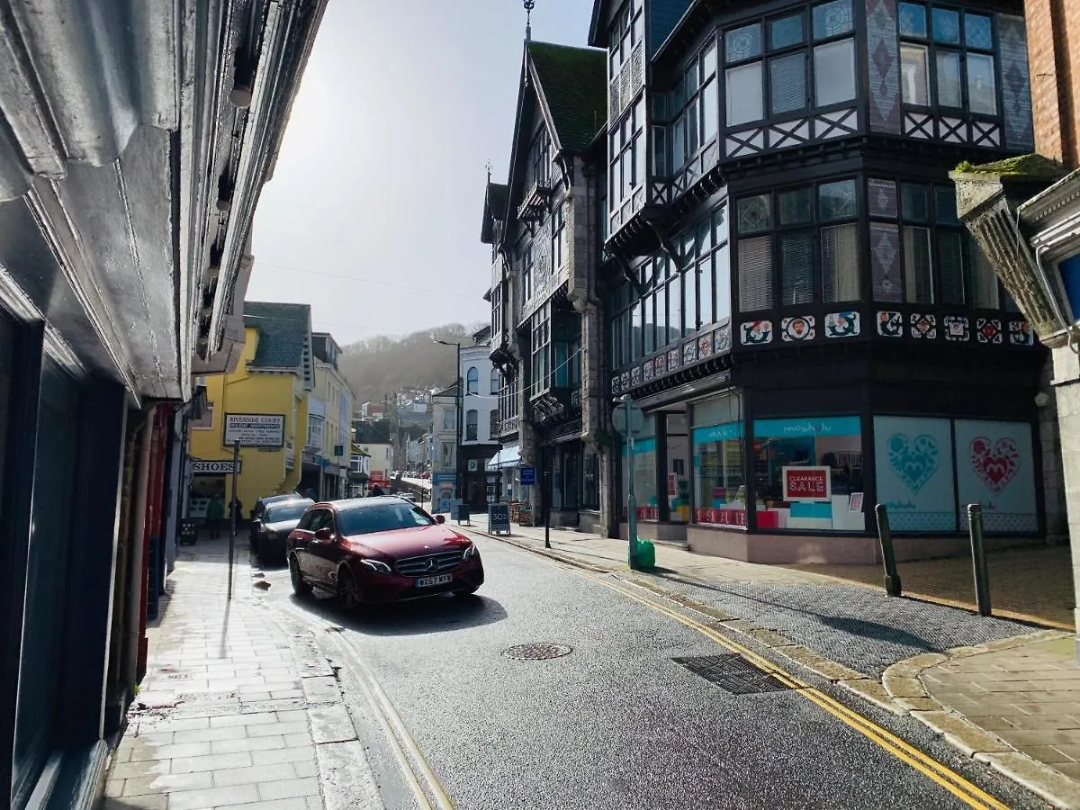 The End House - Cosy And Dartmouth
