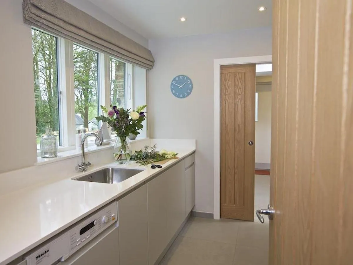 펜션 3 The Drive, Hillfield Village