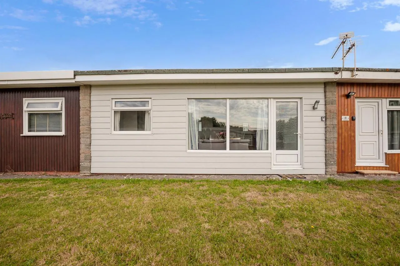 5 Norton Park Chalet Dartmouth