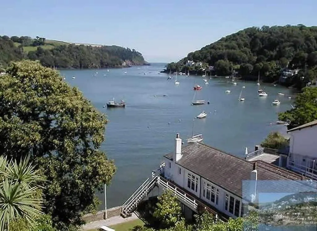 Daire Caldon Sleeps 4 In Wifi Electric Inc Pet Friendly *