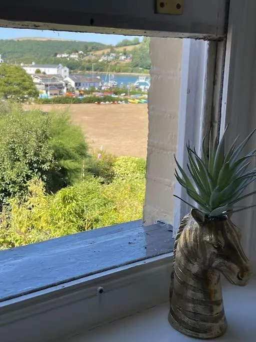 Elim In With Stunning River Dart View Apartment