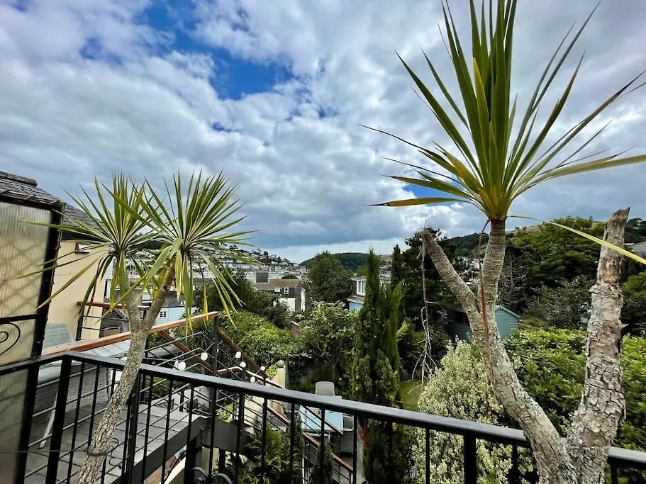 Elim In With Stunning River Dart View