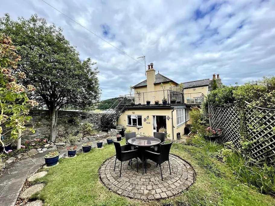 Elim In With Stunning River Dart View Dartmouth