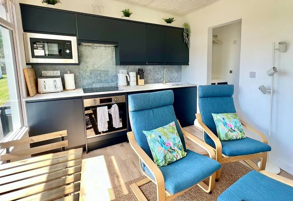Chalet Little Haven Too, One Bed Chalet In *