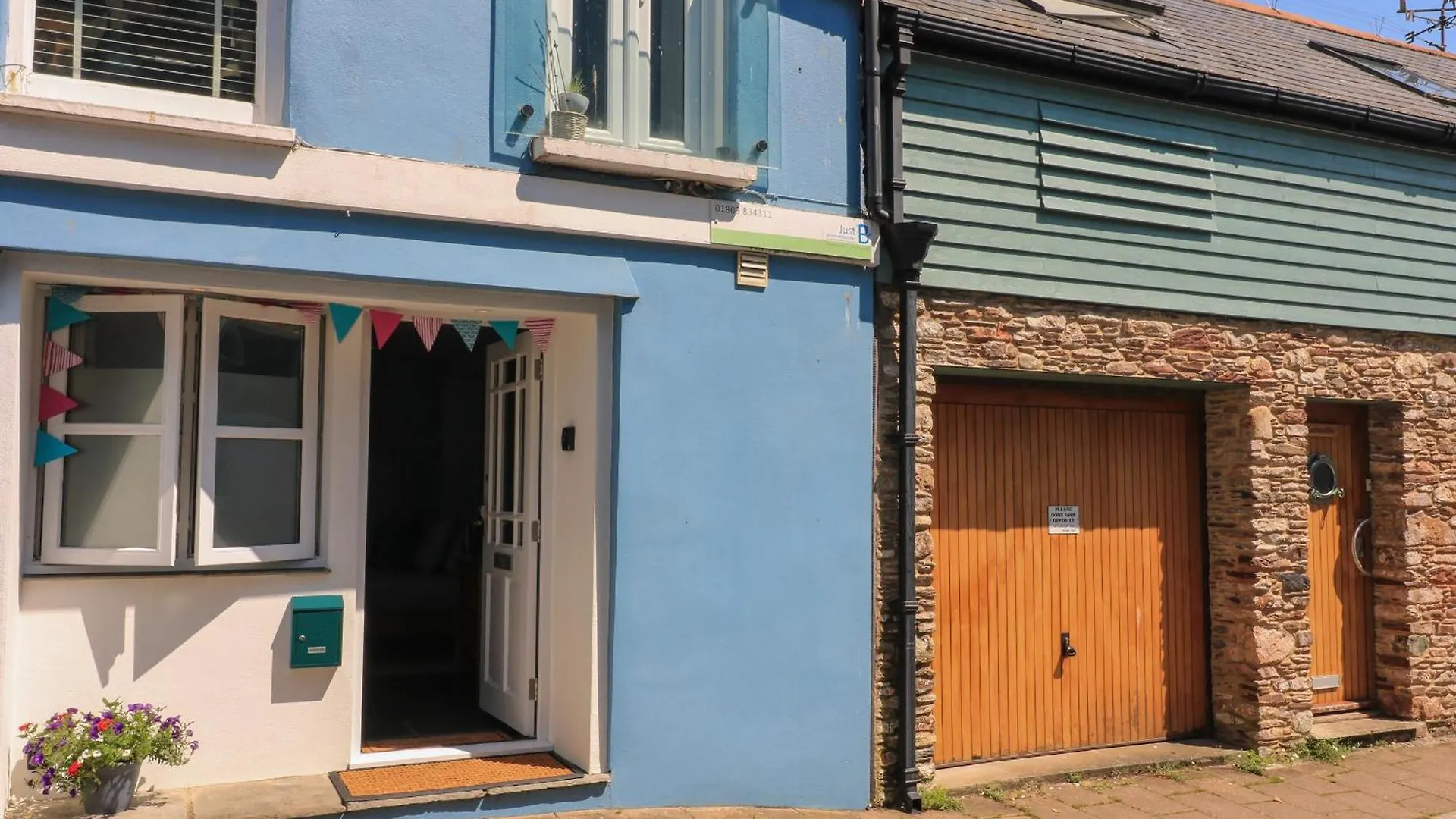 Broadstone Boathouse Apartmán