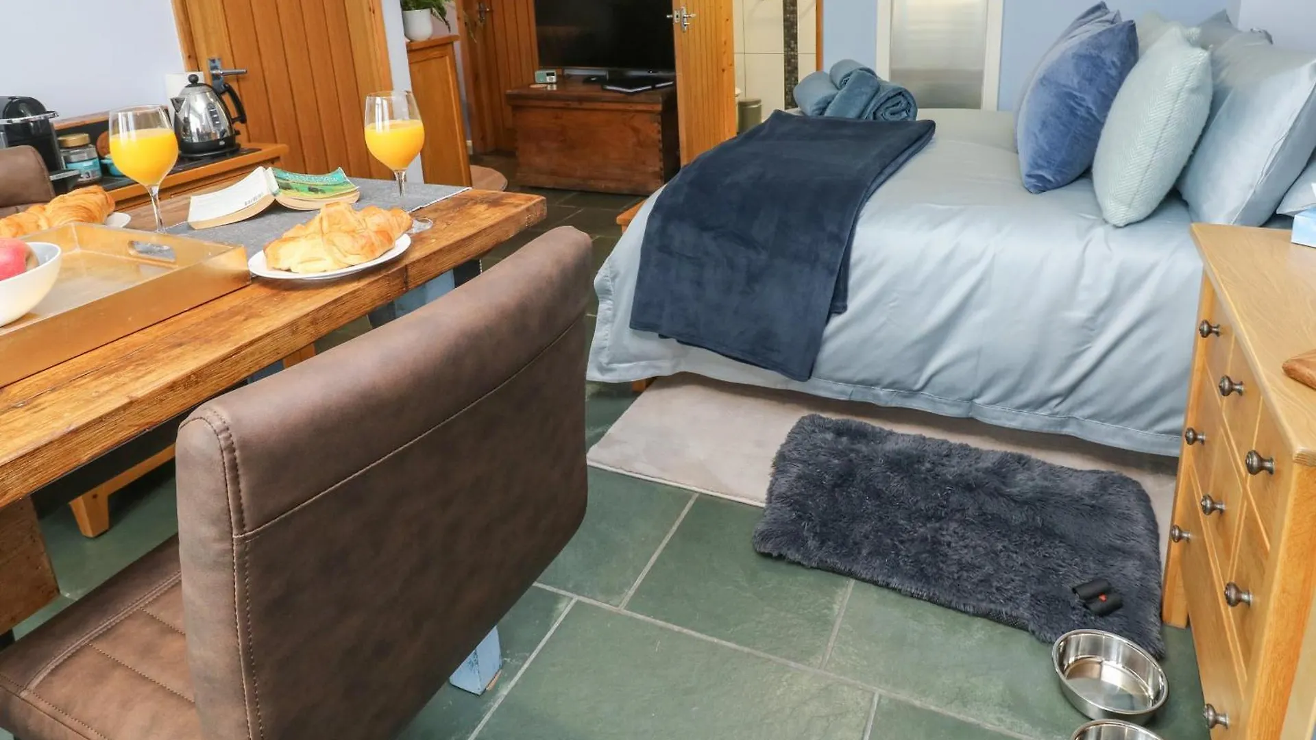 Apartmán Broadstone Boathouse