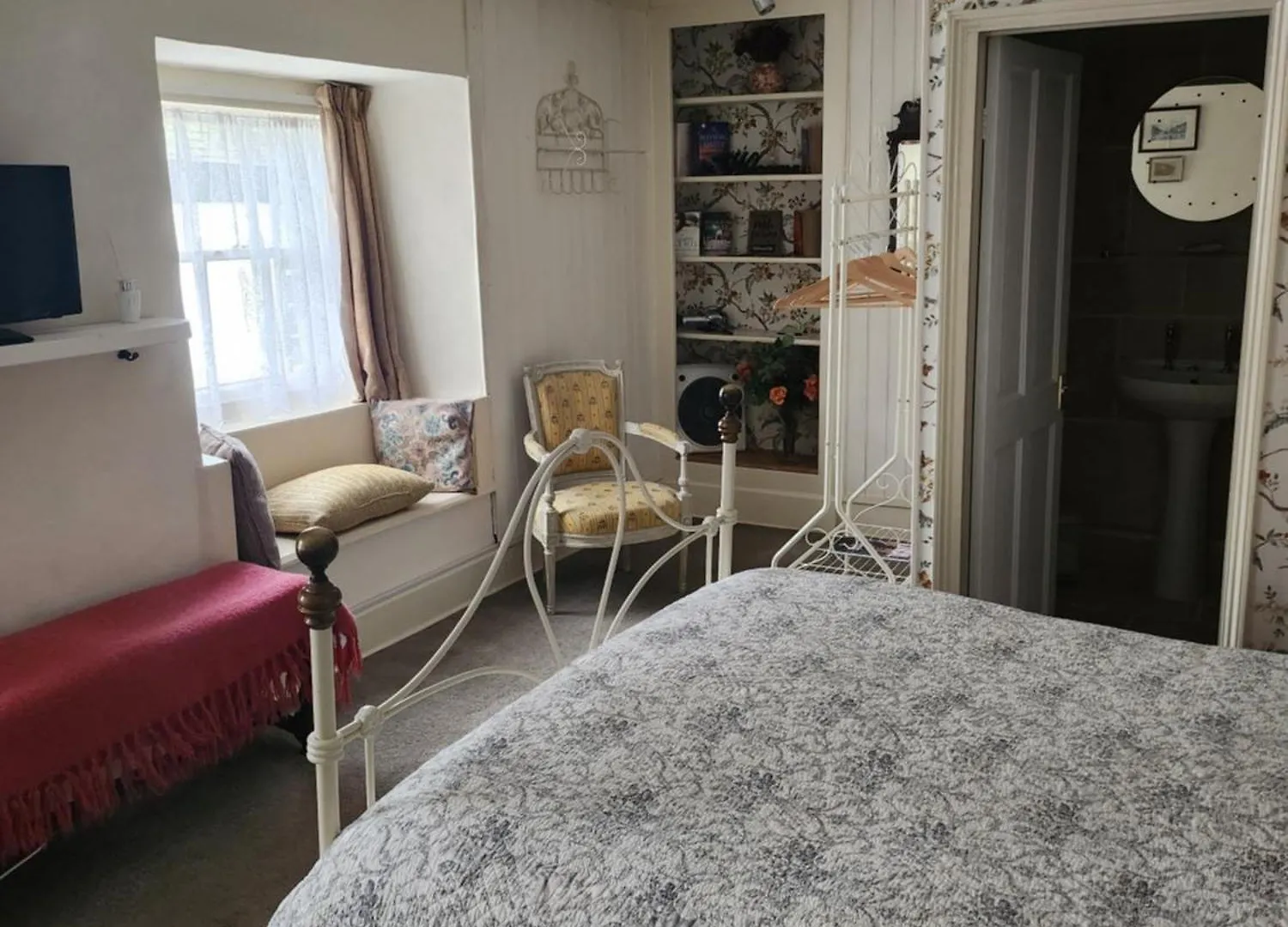 Anzac Street B+bistro 4*