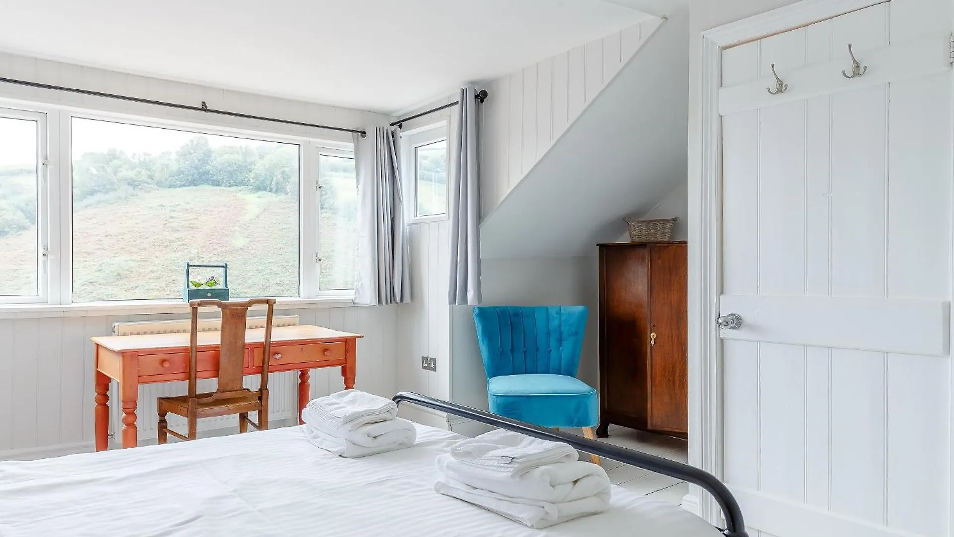 Tell Tails Holiday home Dartmouth