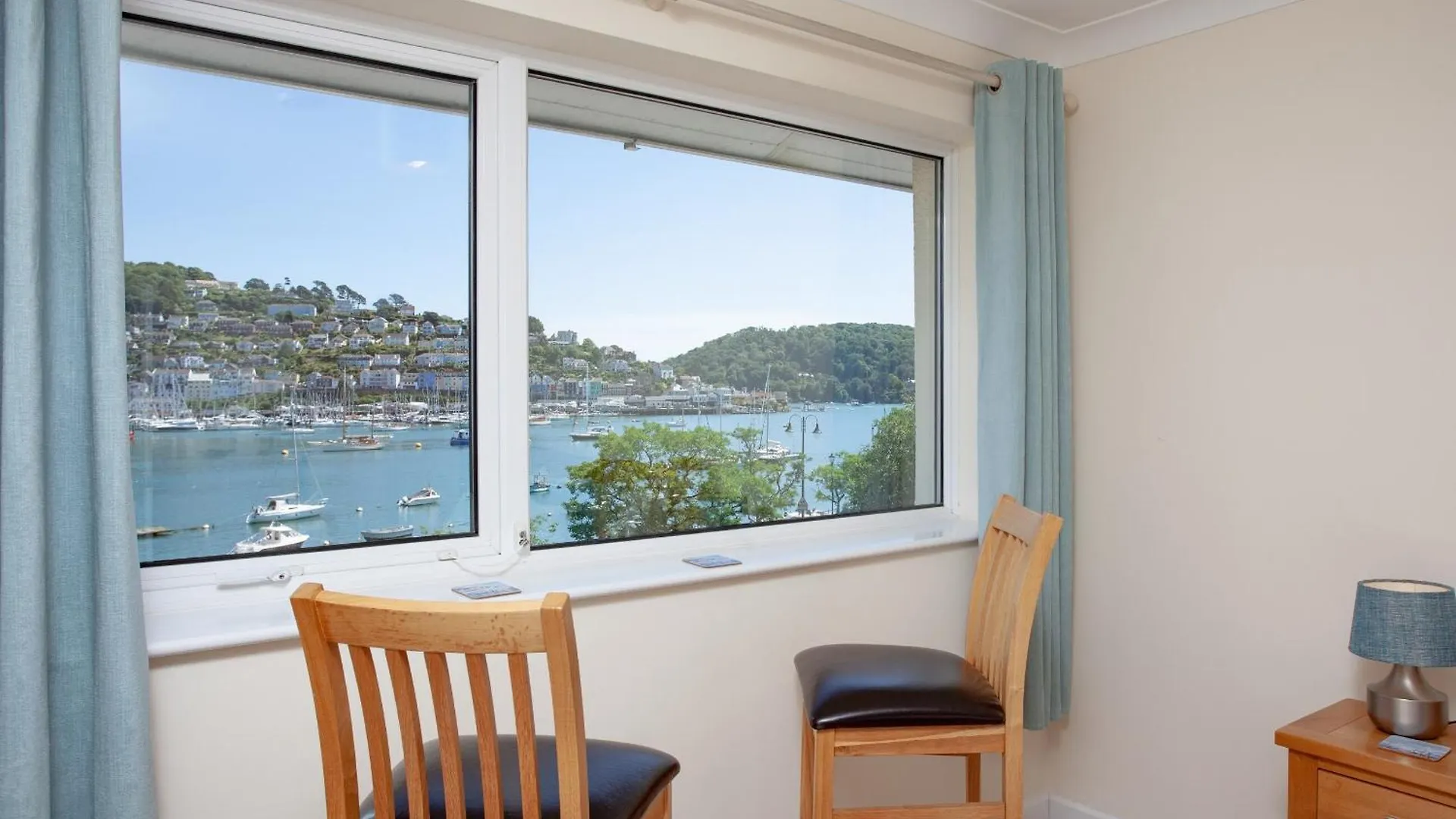 Mayflower Court 10 * Ντάρτμουθ