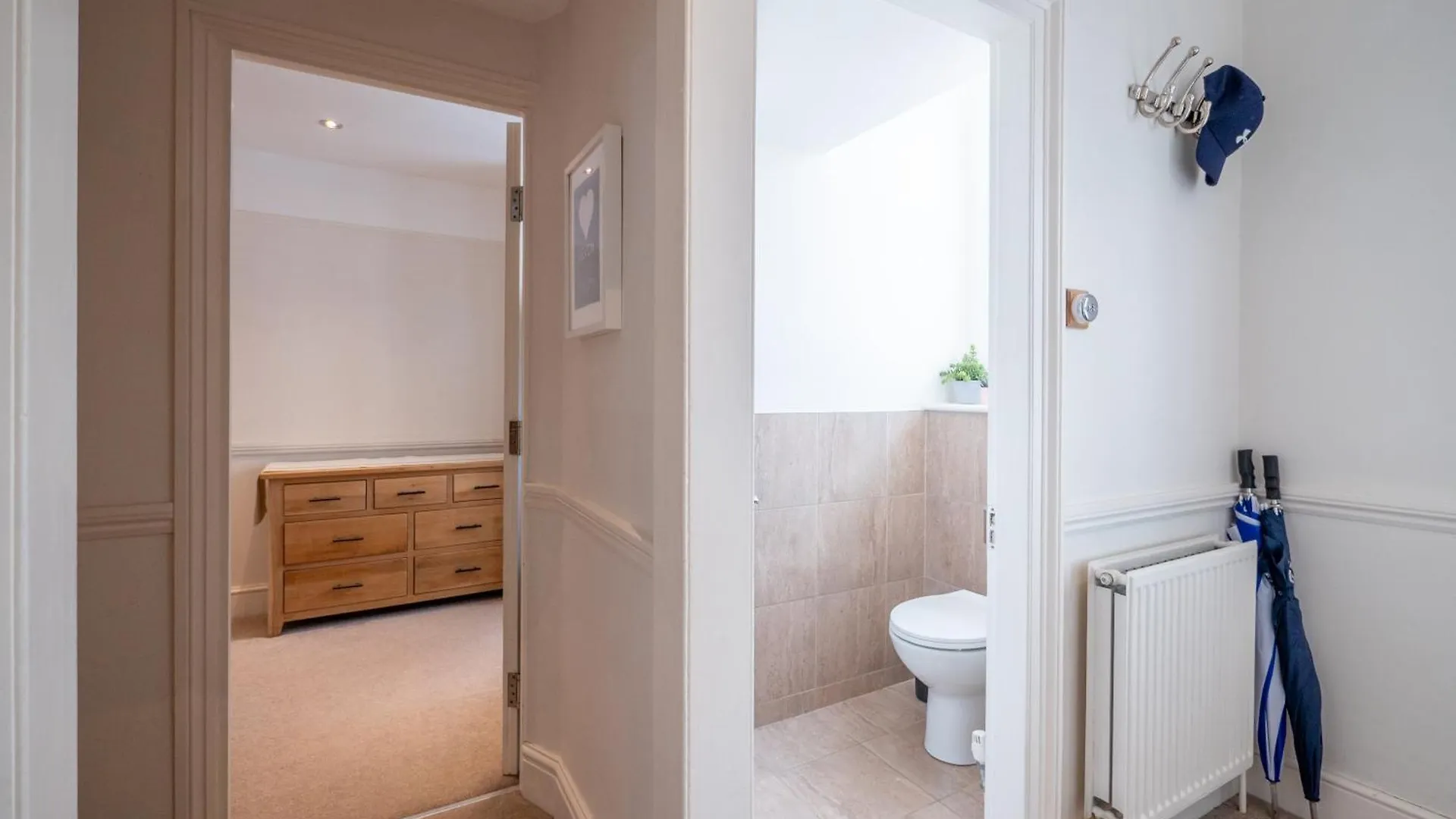 25 Steps - Stylish 2-bed Gem In * Dartmouth