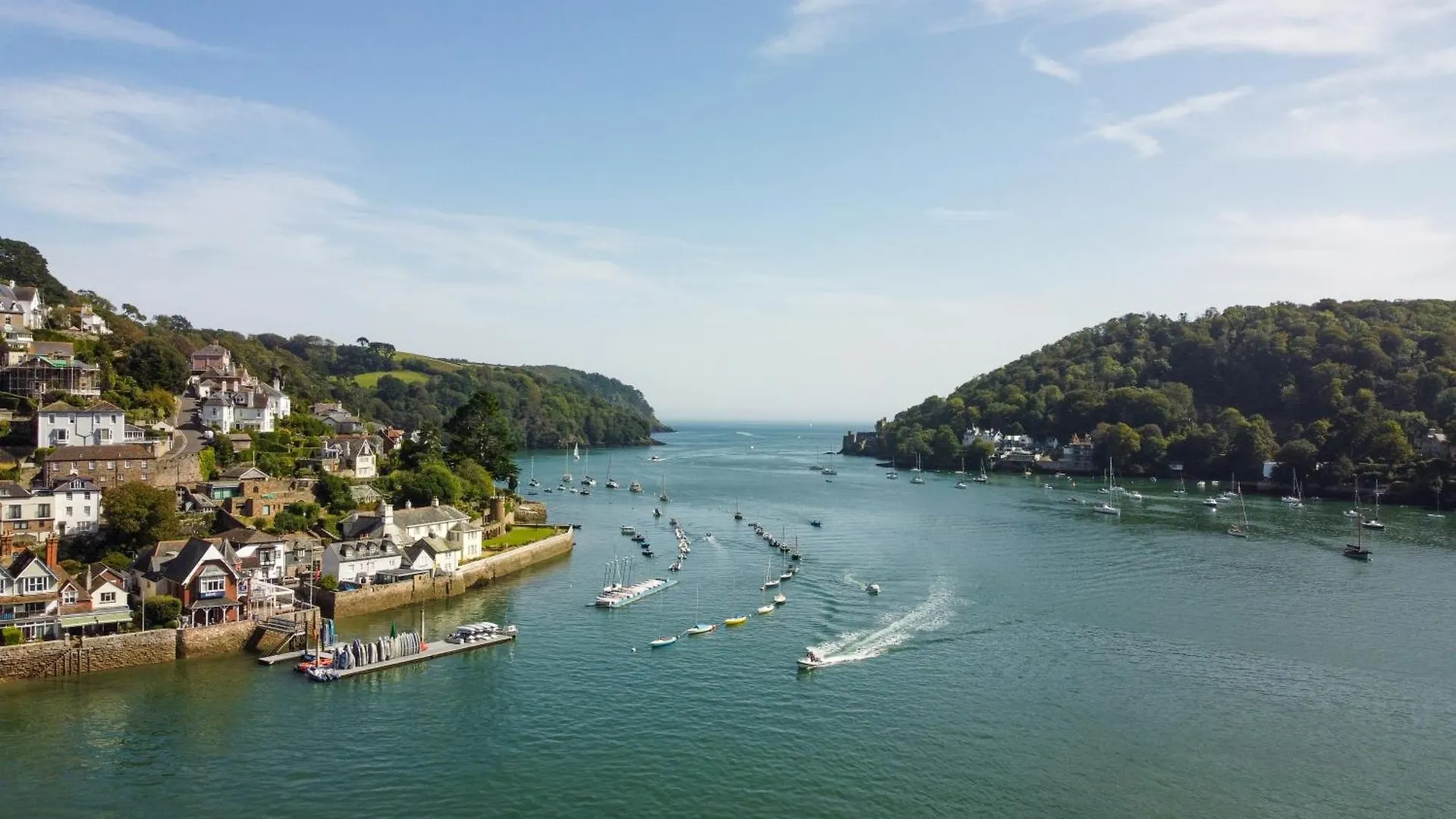 Riverside With Stunning River Dart View Apartment
