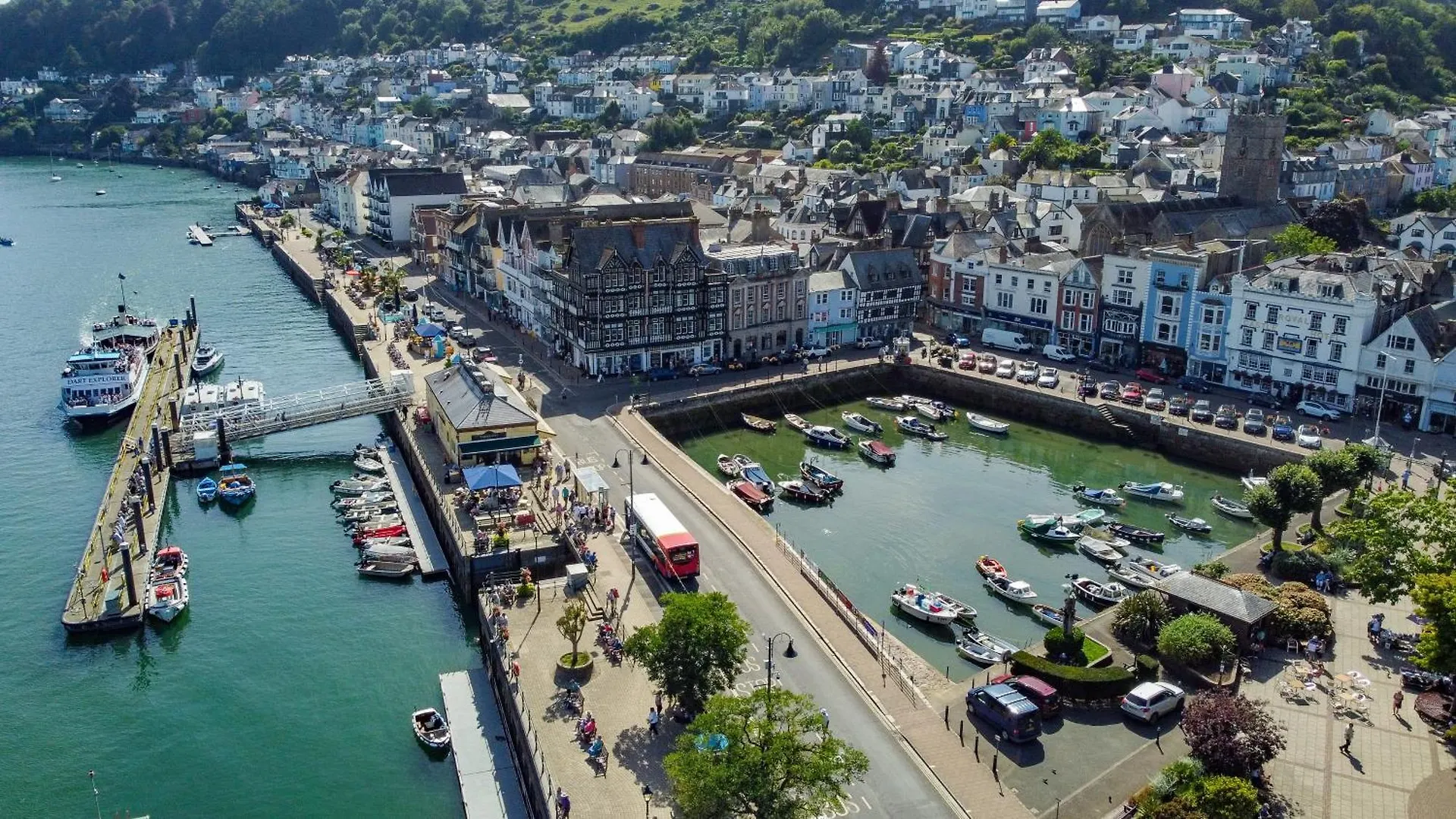 Riverside With Stunning River Dart View Apartment *