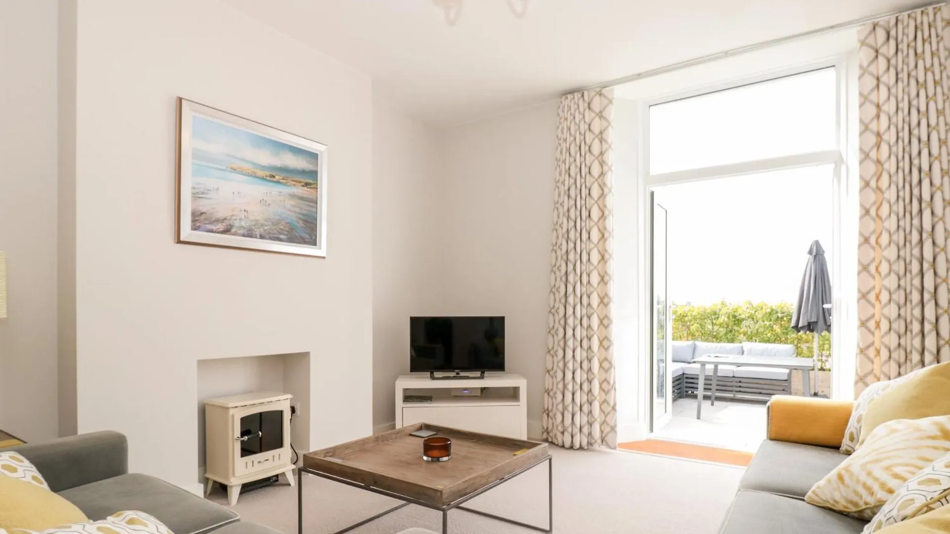 2 The Manor House, Hillfield Village Appartement