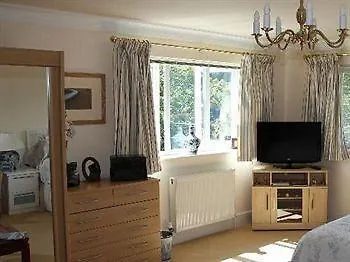 Appletree Court House 5* Dartmouth