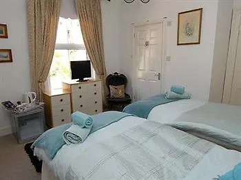 Anchor House 4* Dartmouth