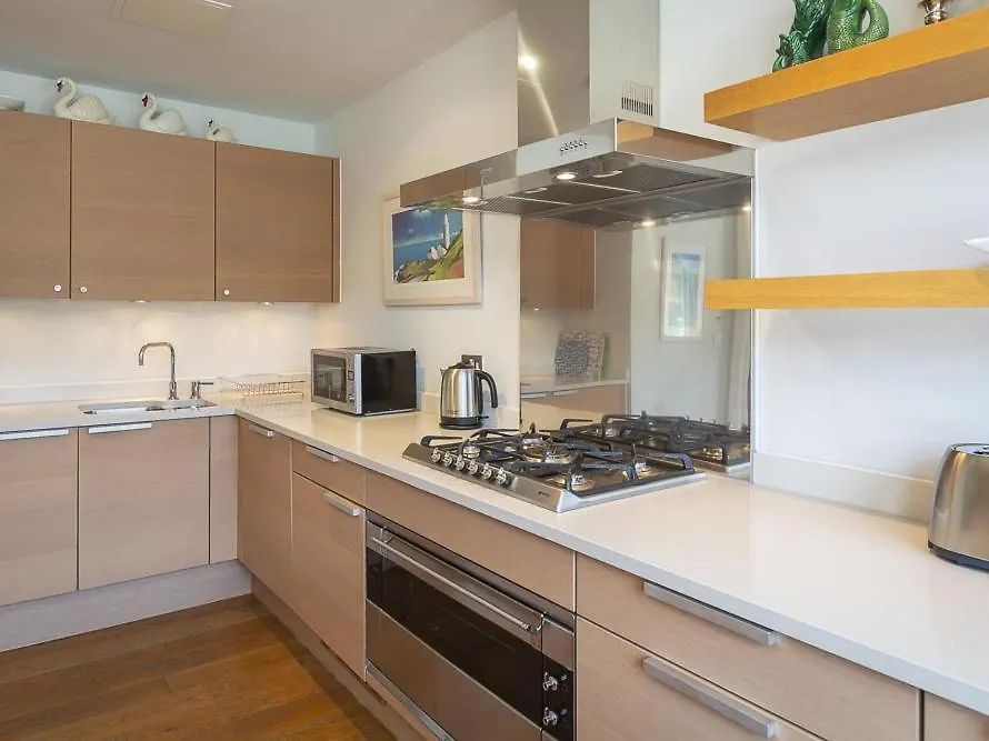 Apartment 7 Dart Marina Dartmouth