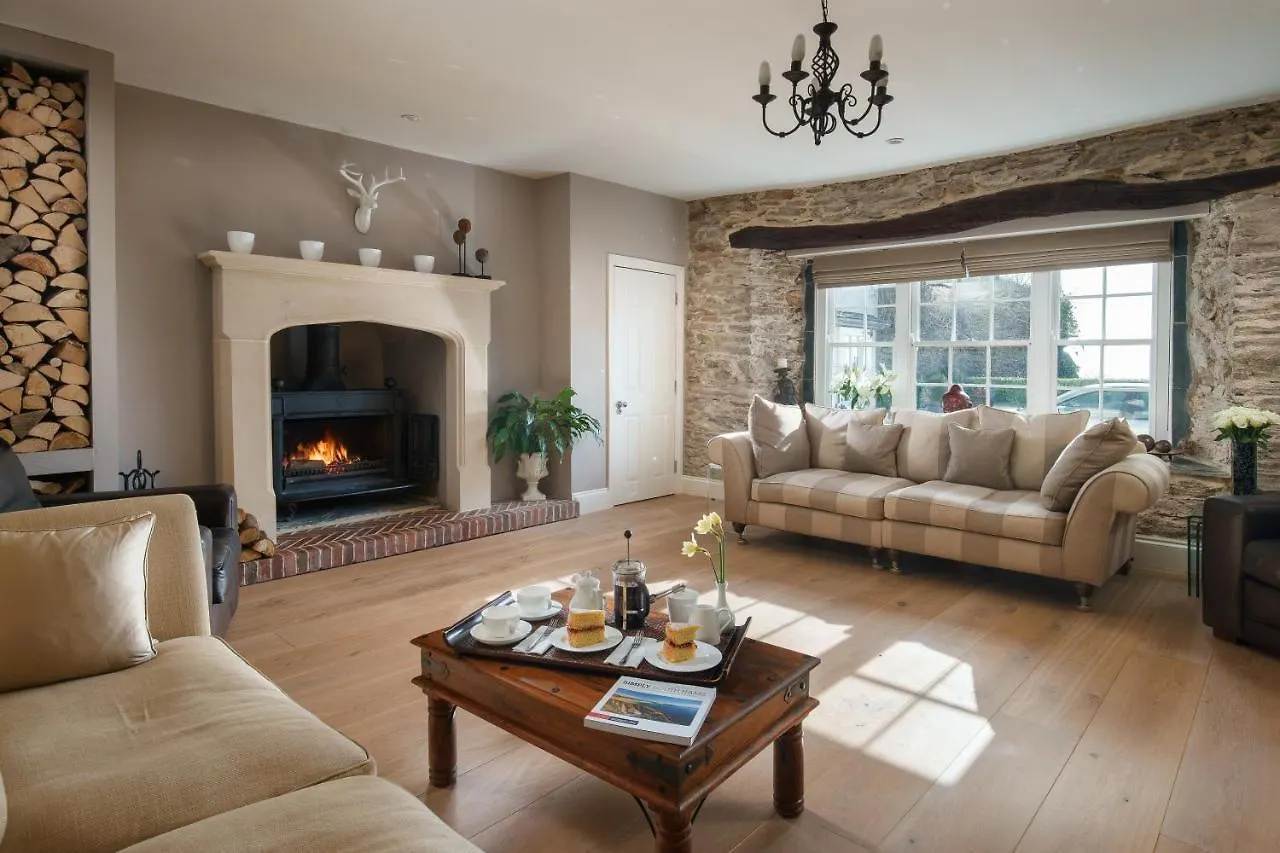 Barton House 5*