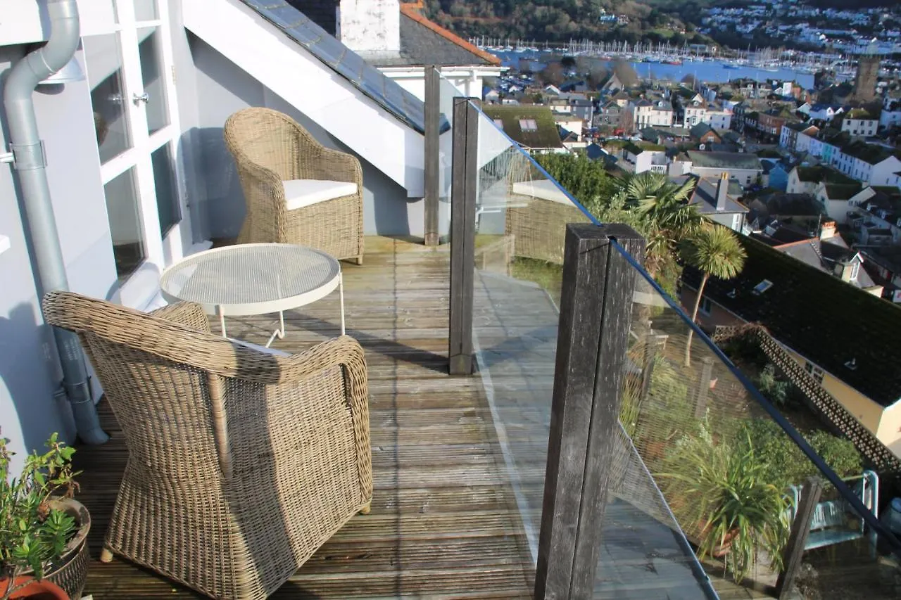 Bed & Breakfast Compass Rose Dartmouth