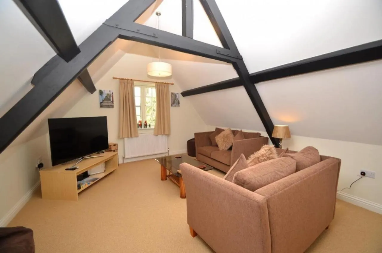 George & Dragon Apartment