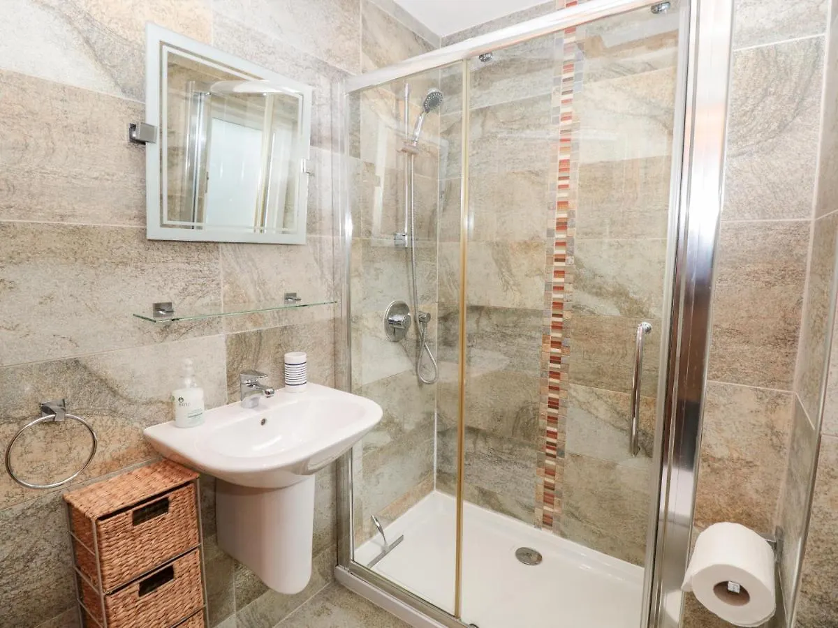 Simples Apartment Dartmouth