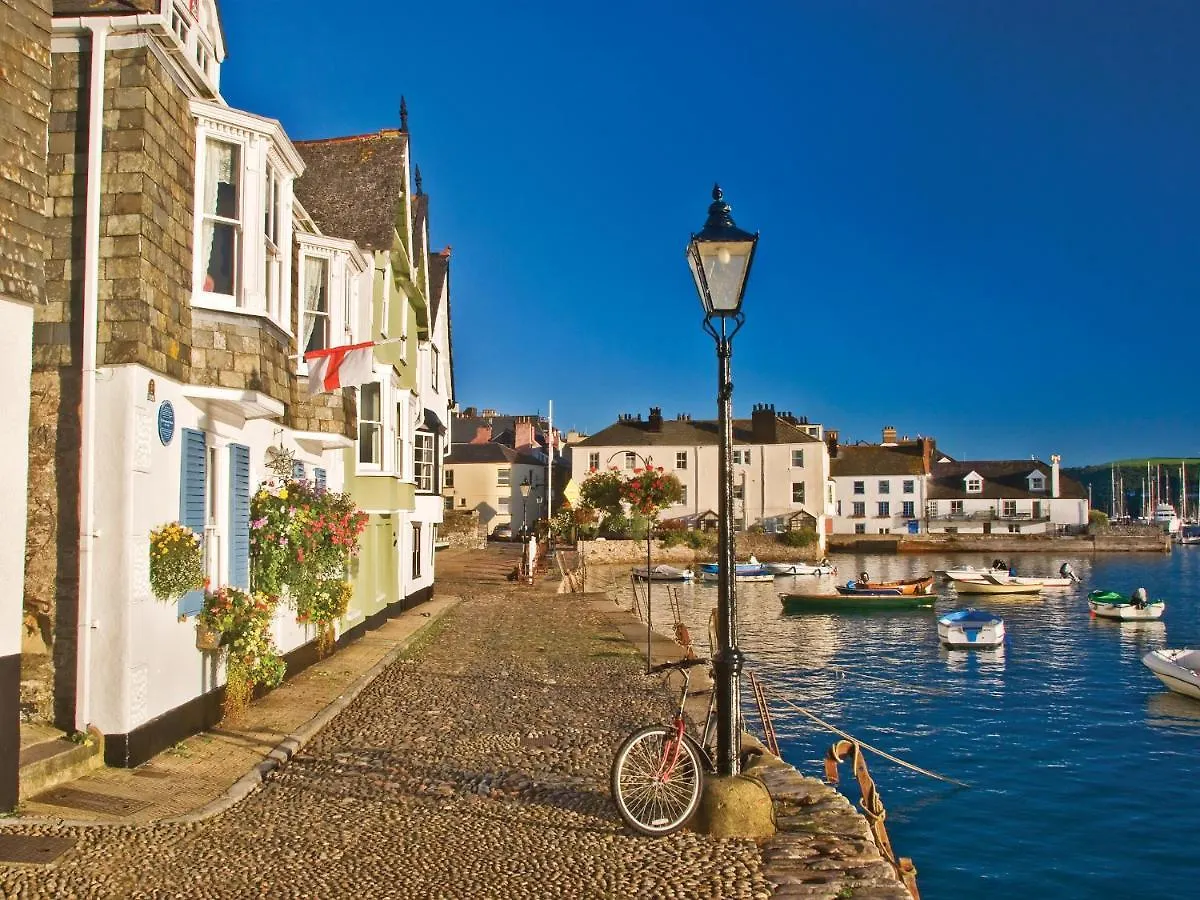Holiday home Huffin Dartmouth