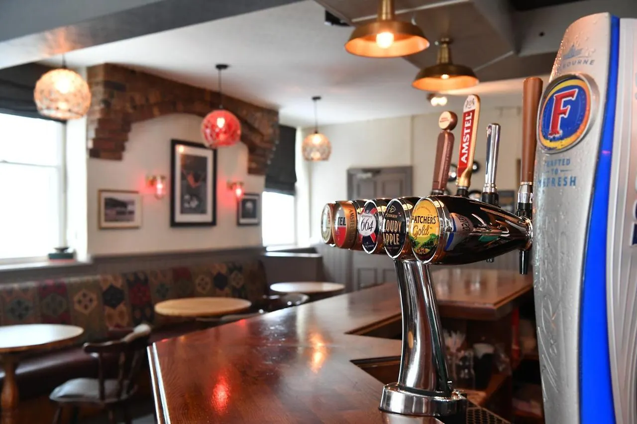 The Seale Arms 3*