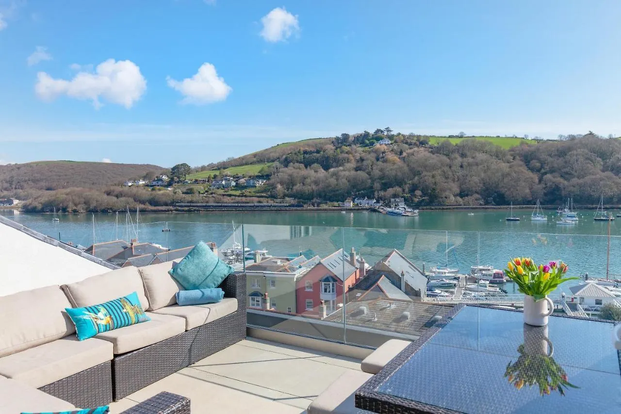 Little Gem * Dartmouth