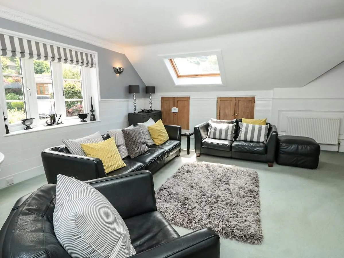 1 The Old Coach House Holiday home Dartmouth