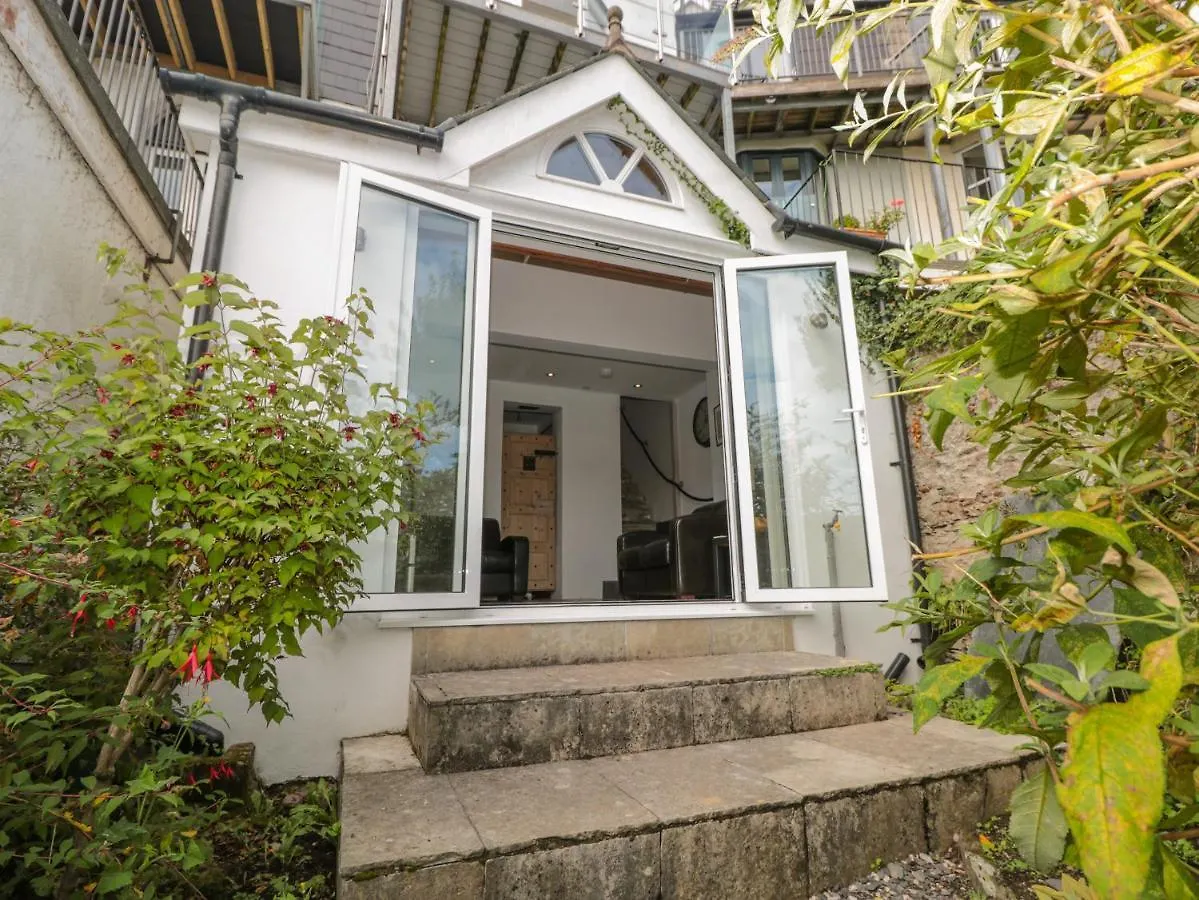 13 Above Town Holiday home