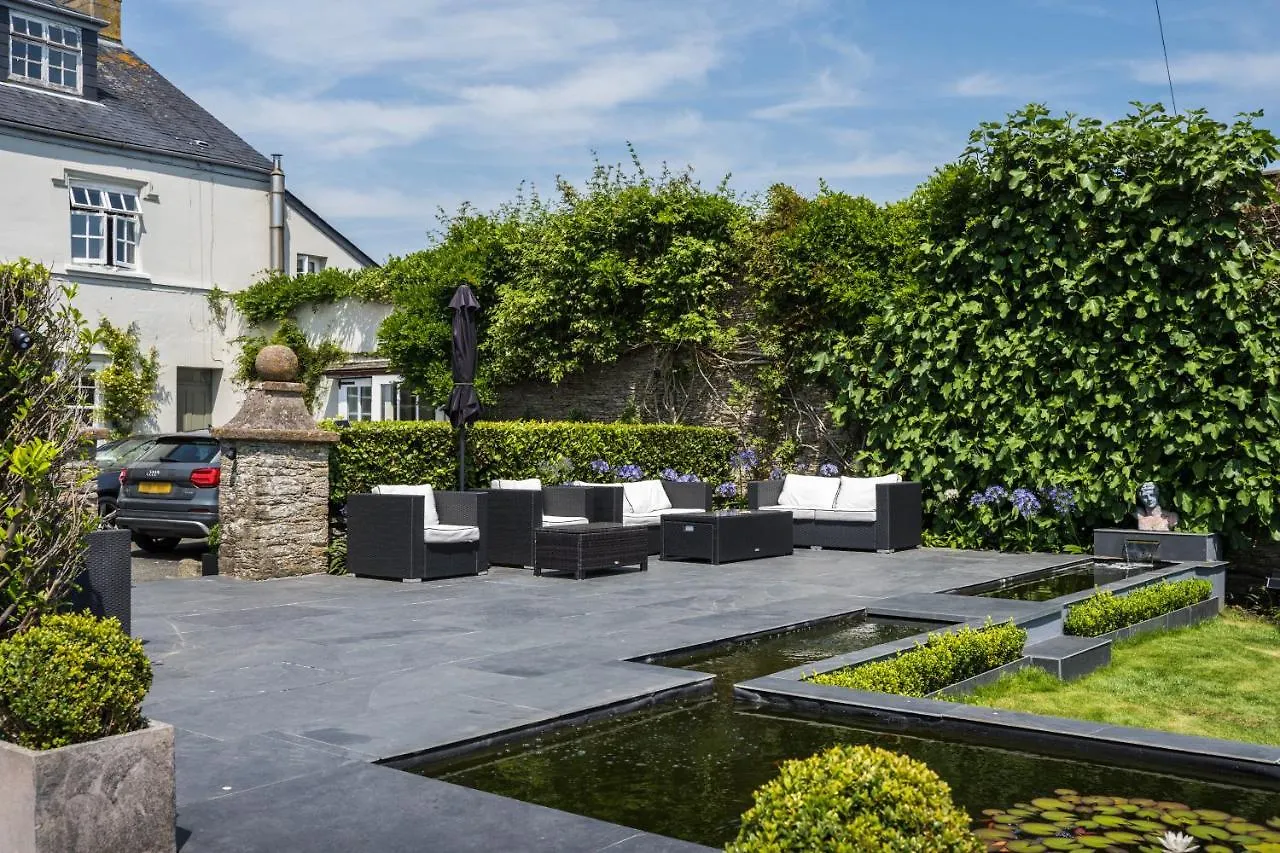 Barton House 5* Strete