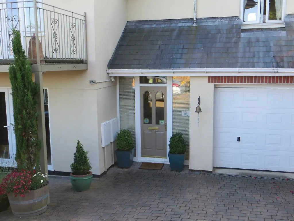 Bed & Breakfast Appletree Court House 5*