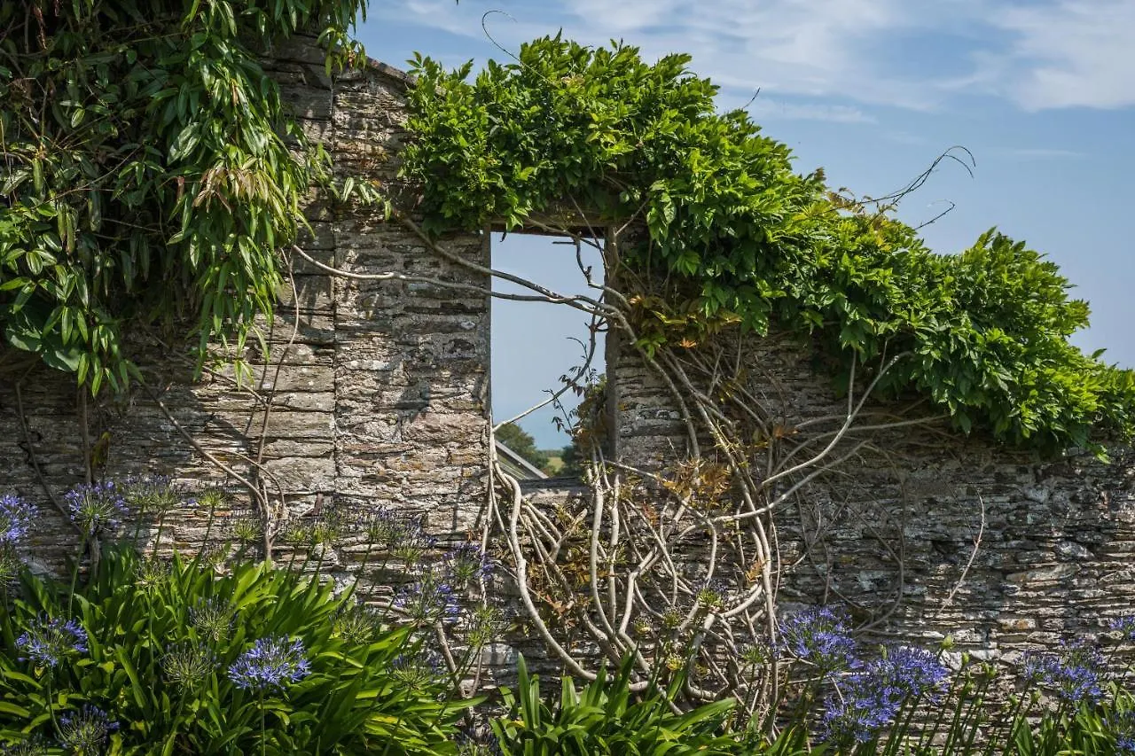 Barton House Strete