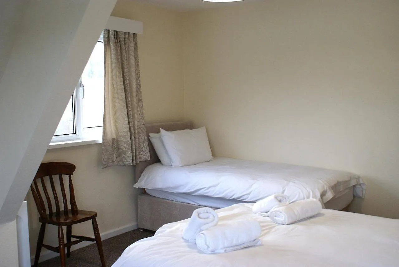 Riverside 3 *