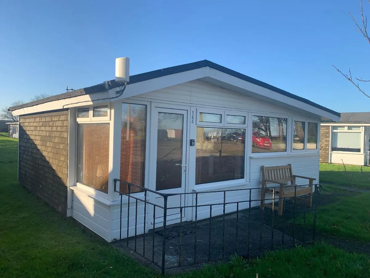 2 Bed Detached Number 144 * Dartmouth