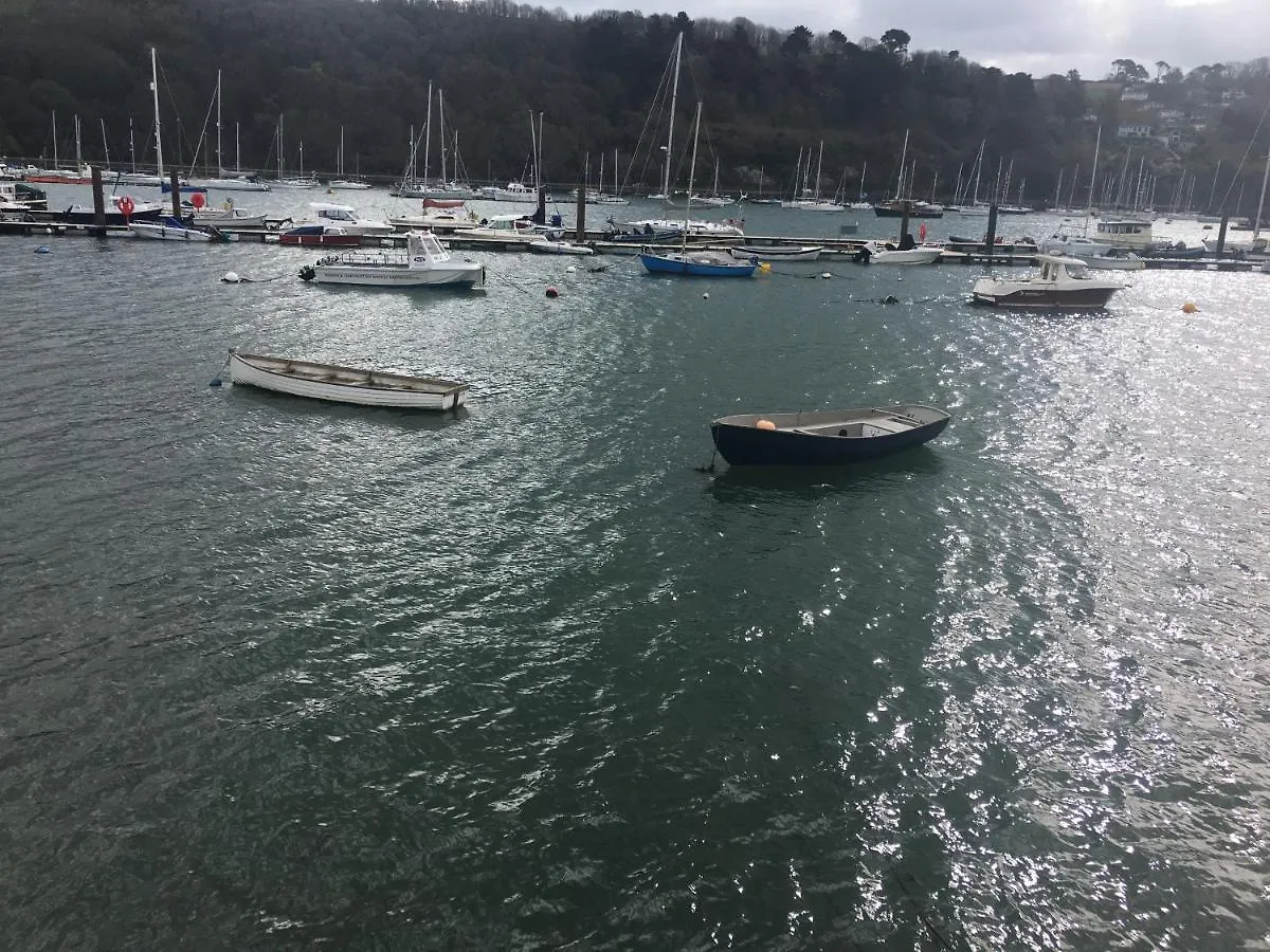 We Do Like To Be Beside The Seaside Holiday home Dartmouth
