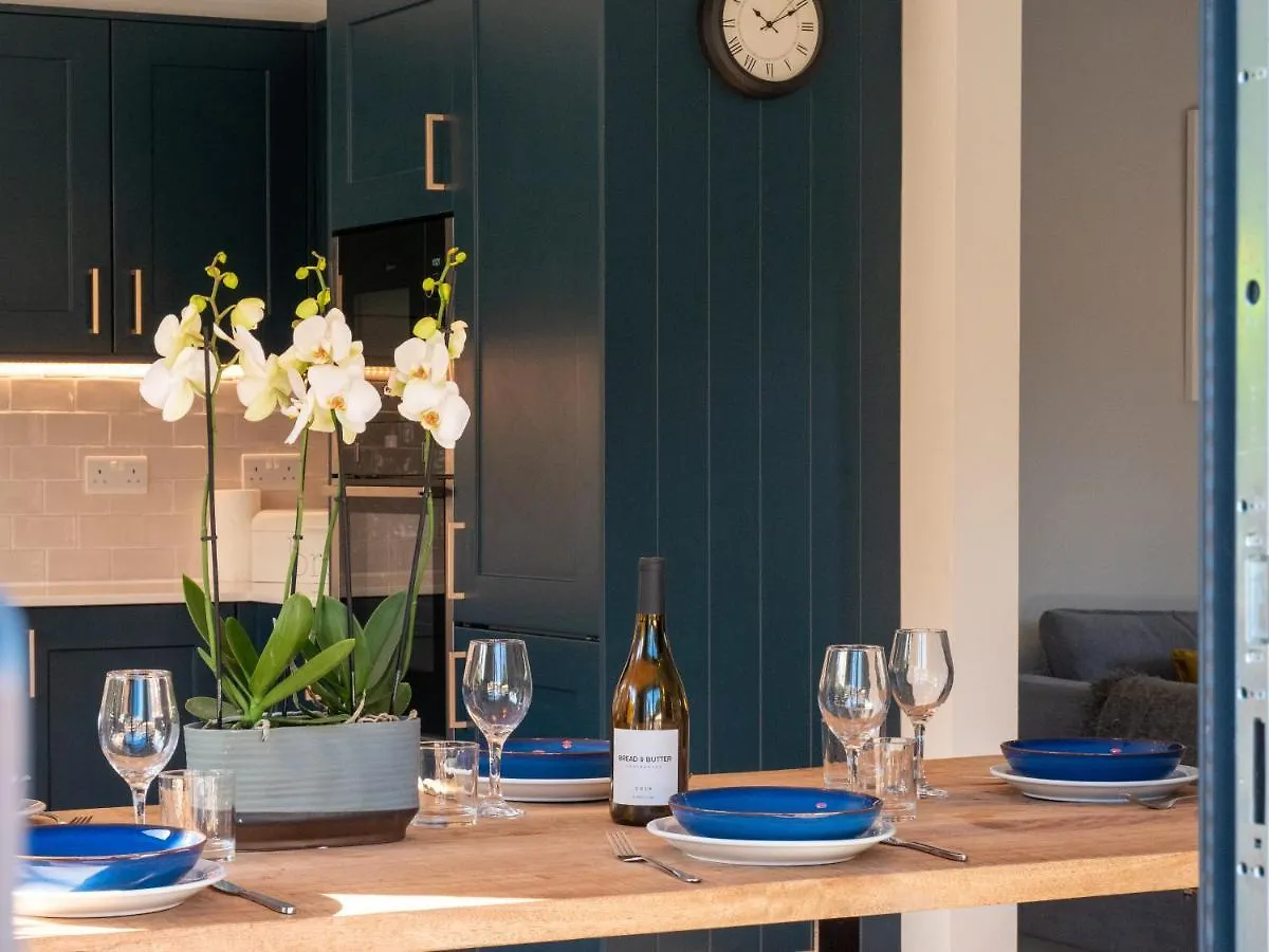 Luxury Detached House On Redwalls, Holiday home Dartmouth