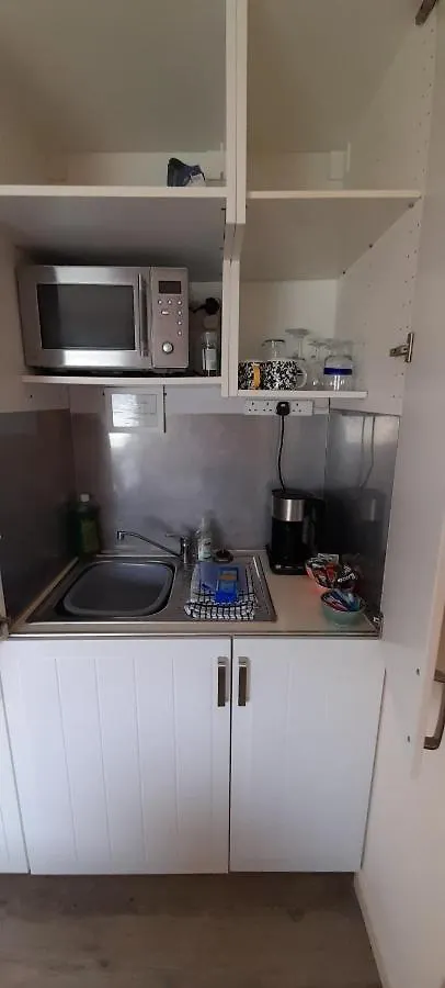 Apartment Farriers