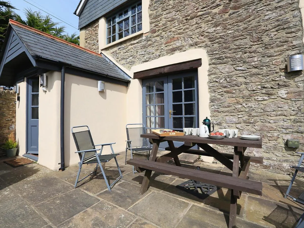 Holiday home Little Cotton Farmhouse Dartmouth
