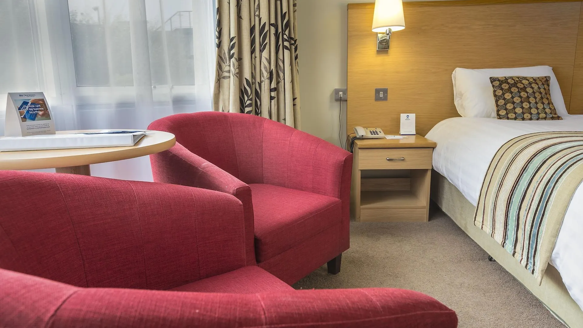 Country house Western The Hotel, Golf & Dartmouth