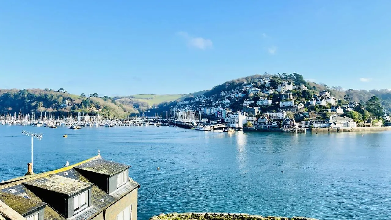 Gulls Nest - Bijou Bolt Hole Holiday home *
