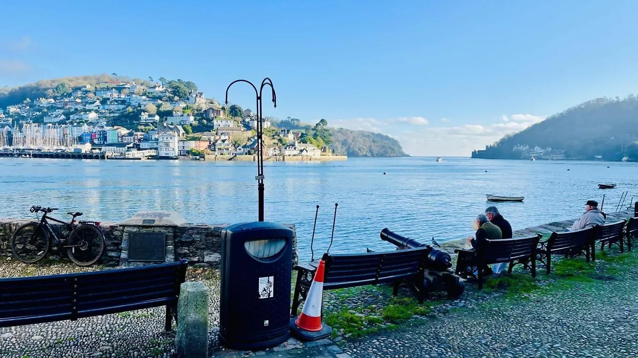 Gulls Nest - Bijou Bolt Hole Holiday home Dartmouth