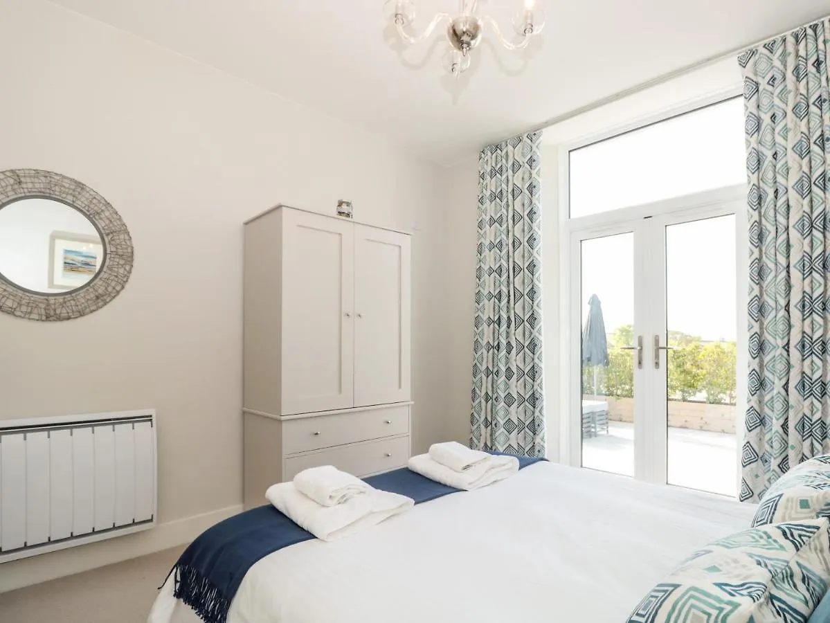 Apartment 2 The Manor House, Hillfield Village *