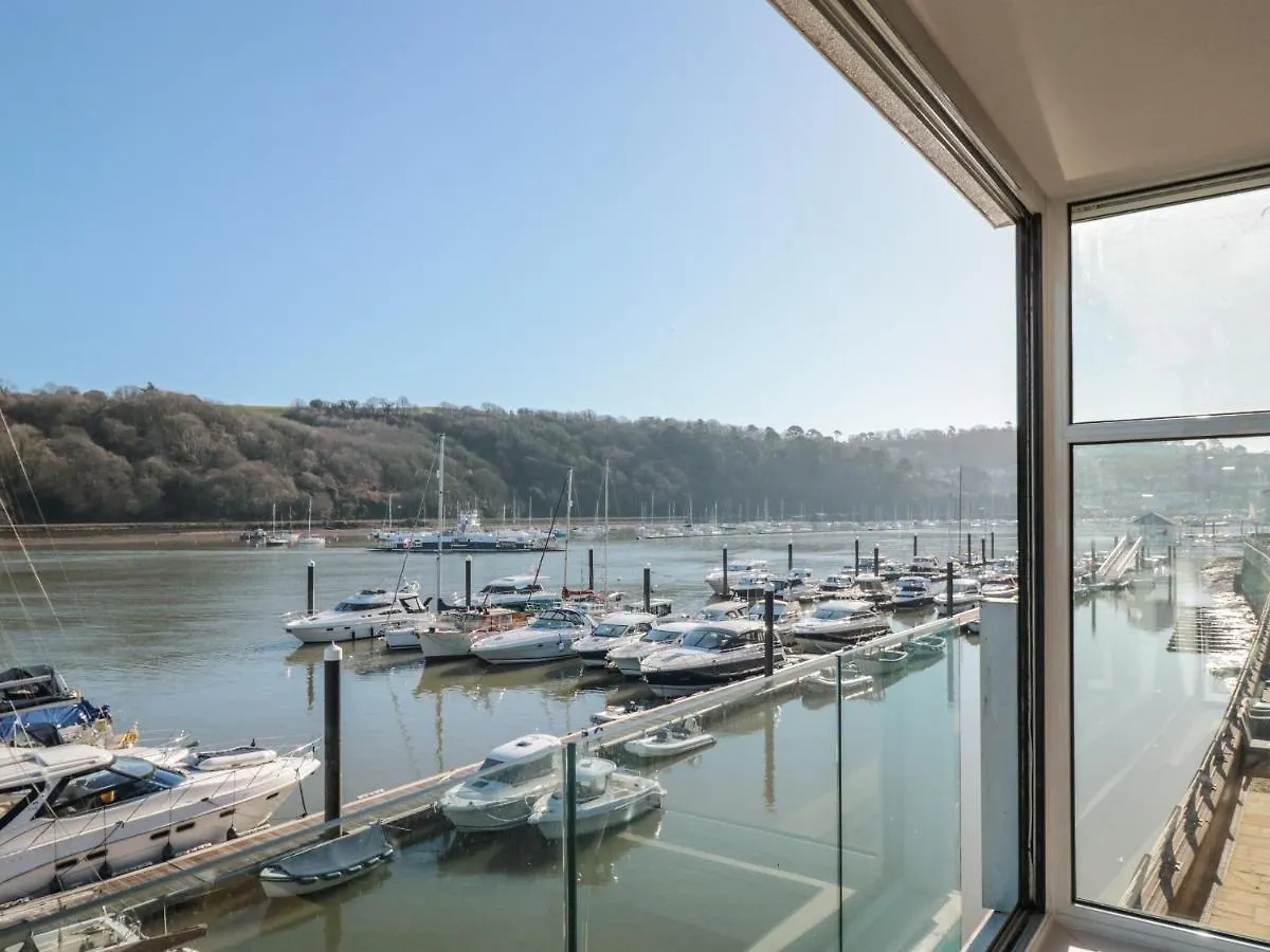33 Dart Marina Dartmouth