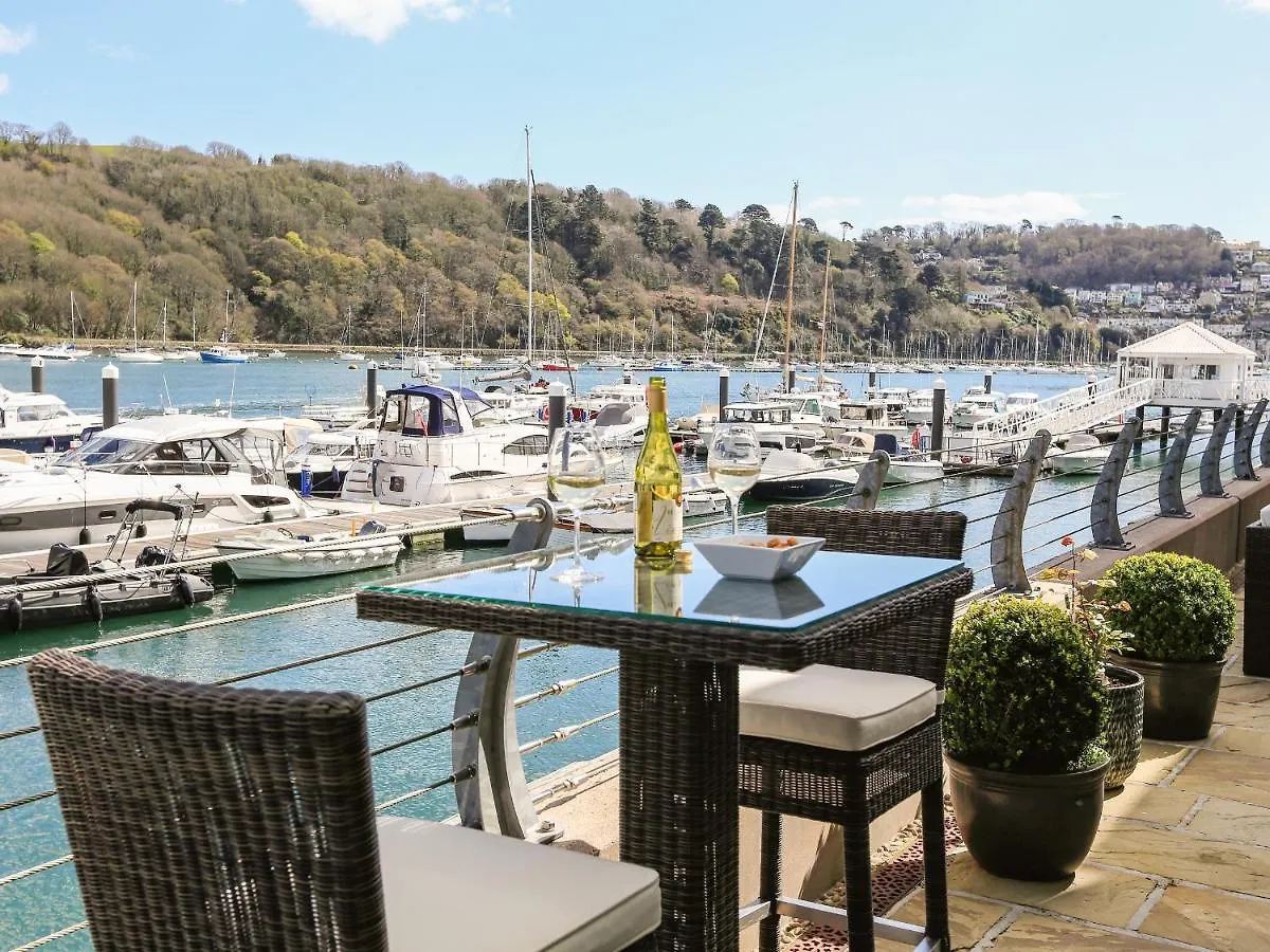Quayside, Dart Marina Apartment