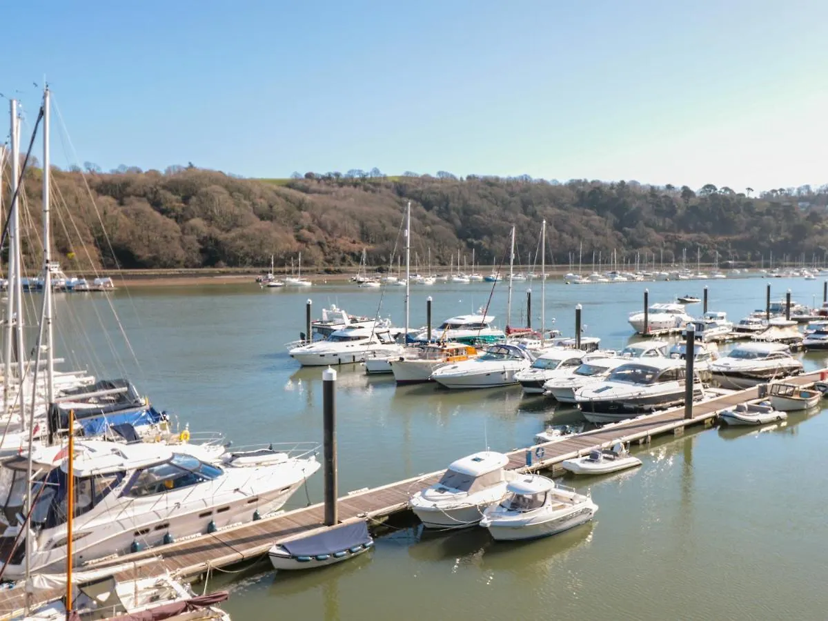 33 Dart Marina Dartmouth