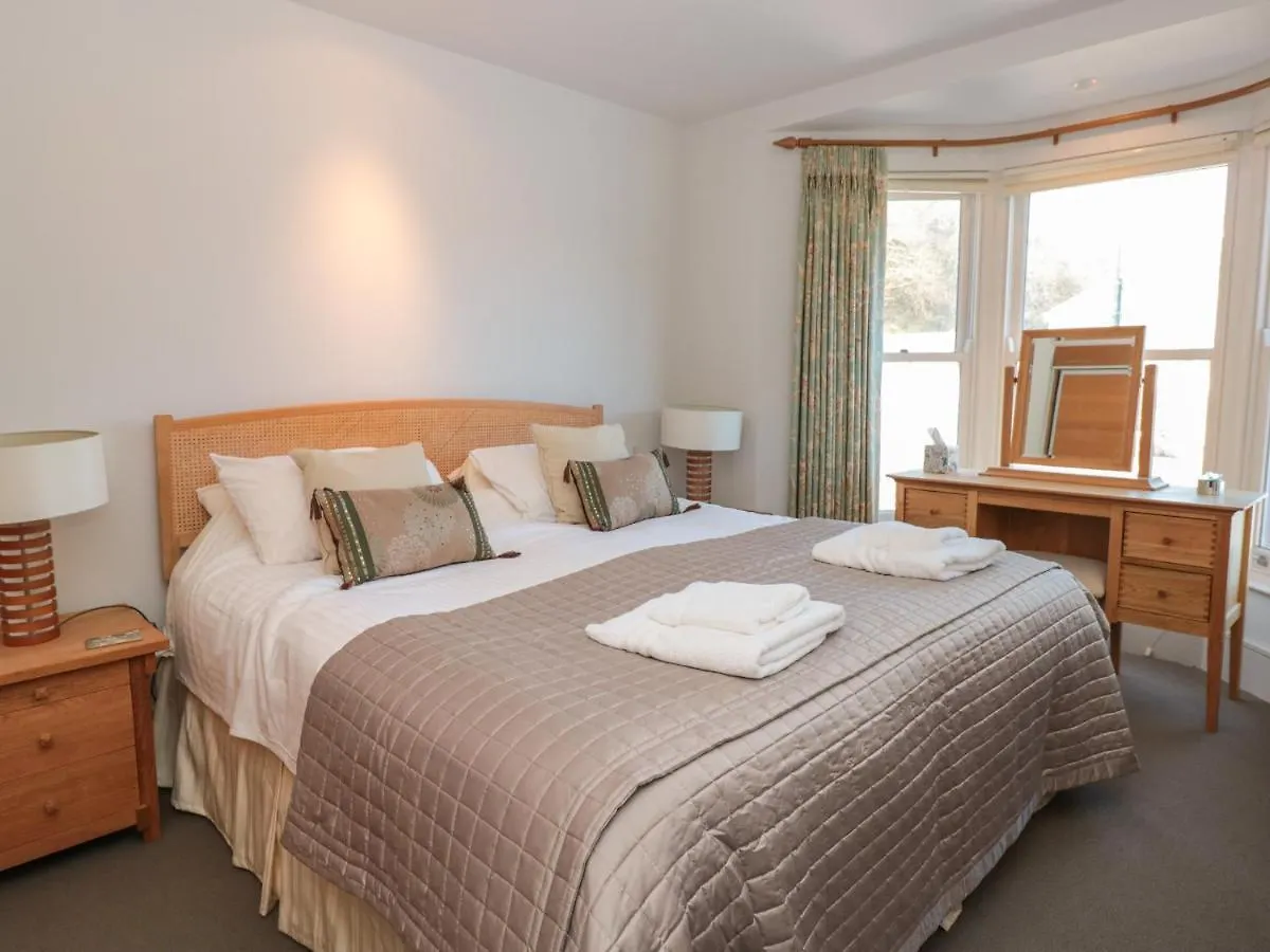 33 Dart Marina Apartment Dartmouth