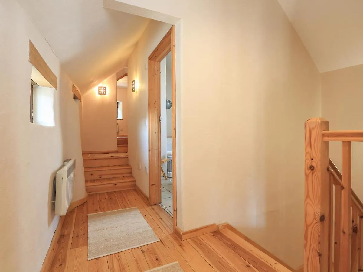 Holiday home Little Cotton Barn Dartmouth