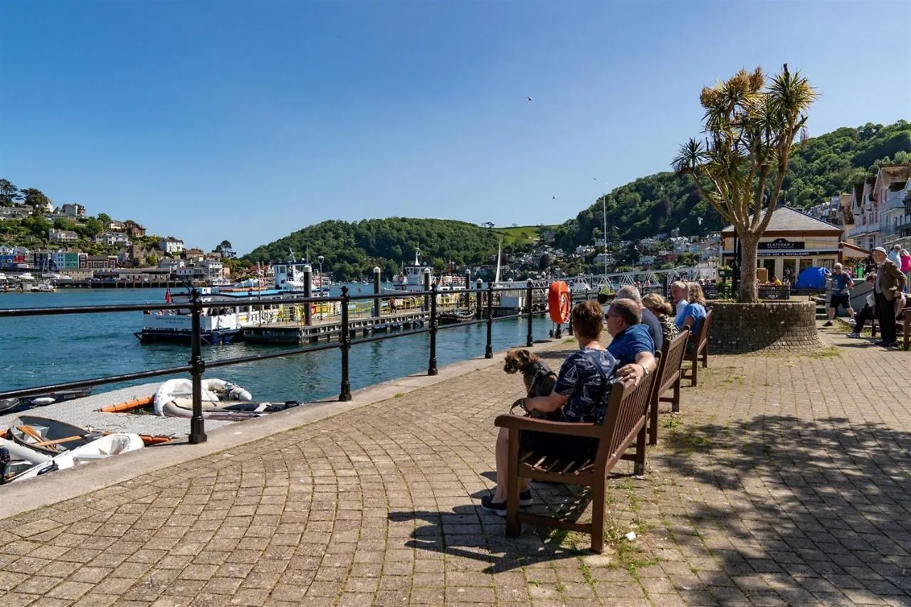 Gulls Rest - Charming In The Heart Of Historic Dartmouth