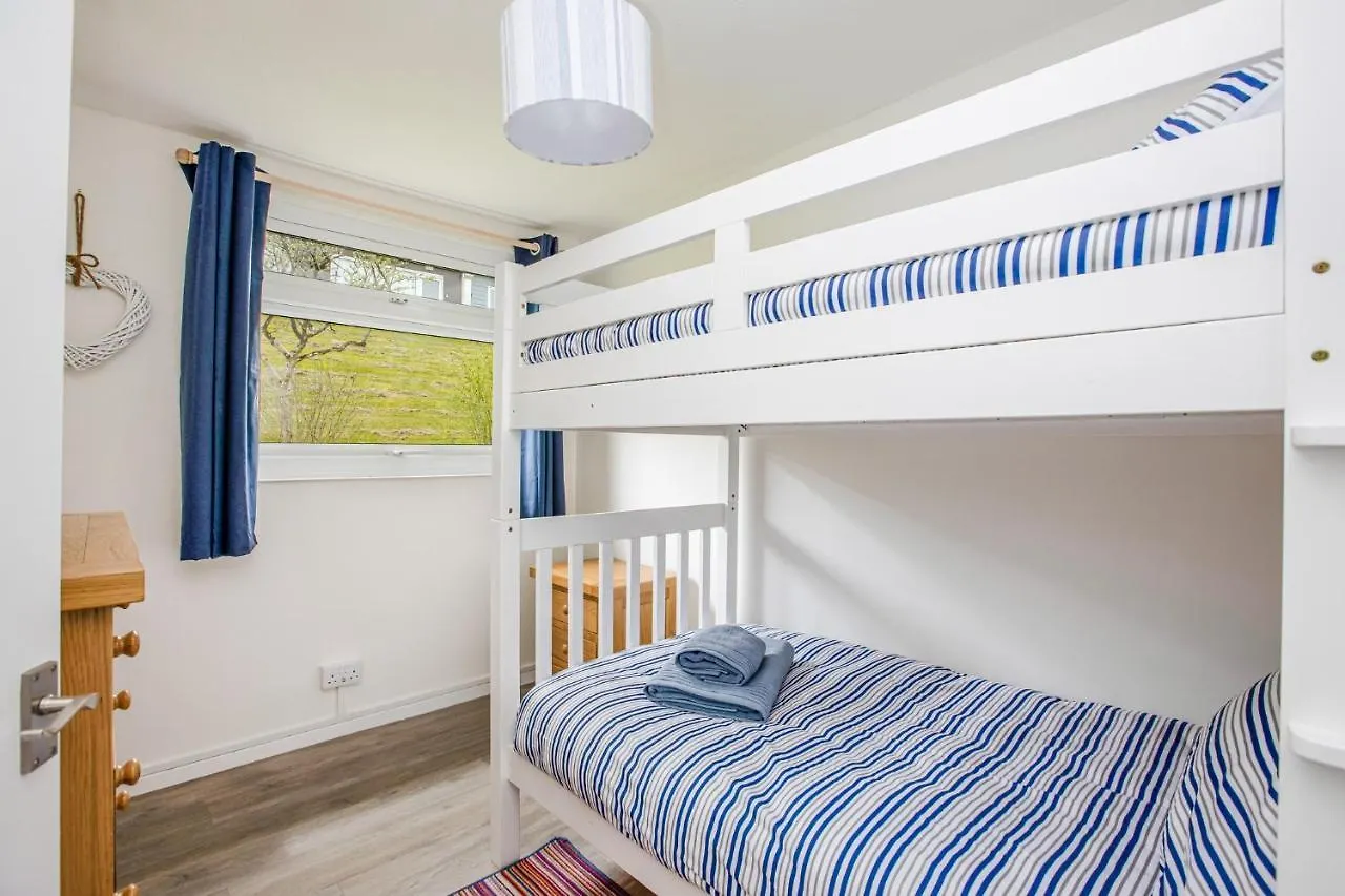 328 Norton Park, Chalet *