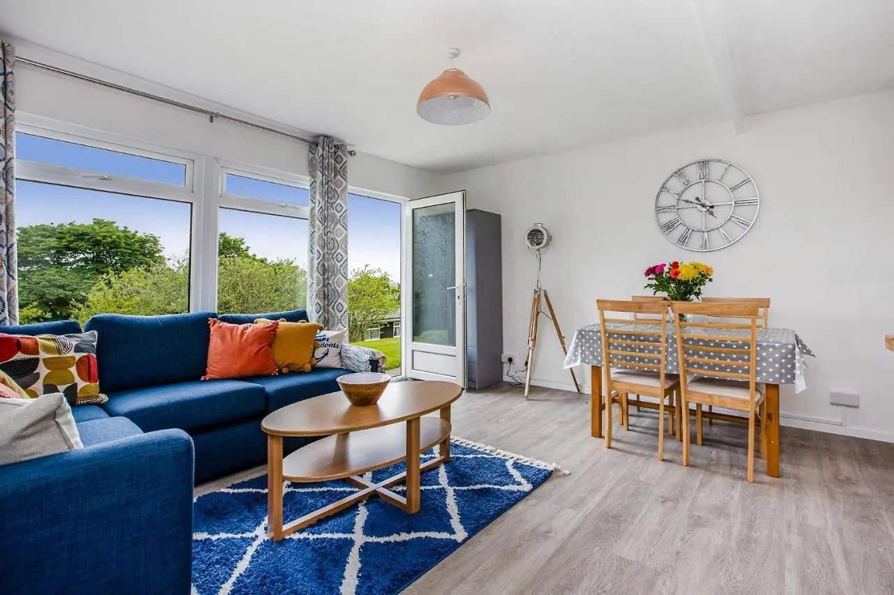 Chalet 328 Norton Park, Dartmouth